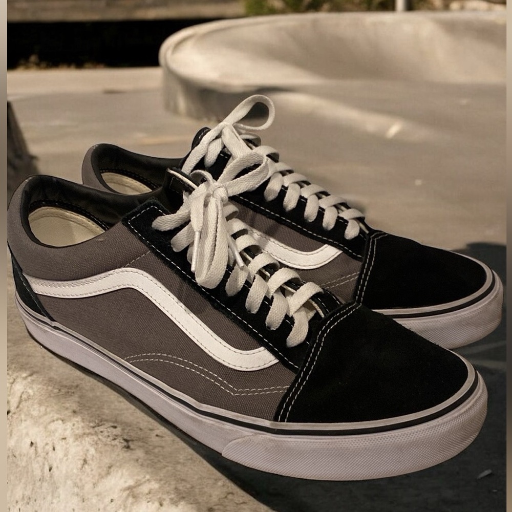 🖤 Vans Classic Gray| Black Sneakers | Men’s Size 10